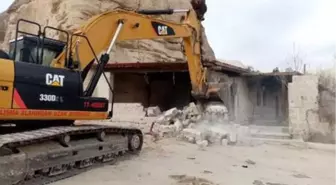 Kapadokya'da belediye başkanının oğlunun iş yeri yıkıldı