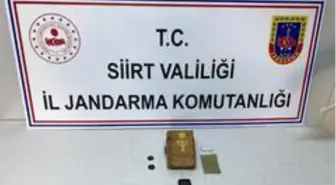 Siirt'te tarihi eser niteliğinde 3 parça ve uyuşturucu madde ele geçirildi