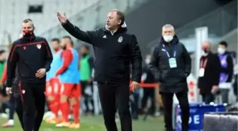 Beşiktaş, Sergen Yalçın'la zirveye yürüyor