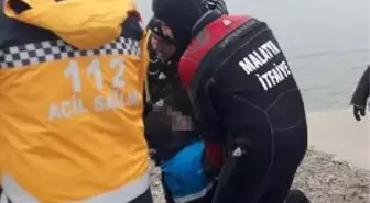 3 kişinin içinde bulunduğu tekne alabora oldu: 1 ölü