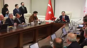 Bilim Kurulu üyesi Tezer: Aşı, 28 gün aralıkla uygulandığında antikor yanıtı daha yüksek