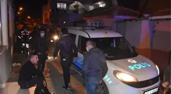 Edirne'de polis aracına kiremitli saldırı: 1 polis yaralandı
