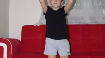 Küçük Özge yeni yaşına 'yeni protez' bacağıyla girdi