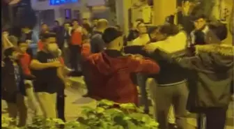 Kumkapı'da sokakta sosyal mesafesiz yılbaşı kutlaması
