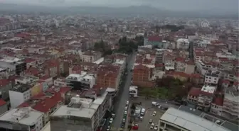 Piyangoda büyük ikramiyenin isabet ettiği Akhisar'da talihli merak ediliyor