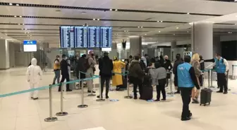 Sağlık Bakanı Koca: İngiltere'den gelen 15 kişide mutasyona uğramış koronavirüs tespit edildi