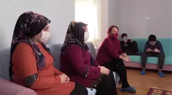 Talasemi hastası kardeşlere teyzeleri ilaç oldu