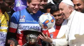 Papa Francesco futbol tutkusunu anlattı: 'Kalecilik benim için hayat okulu oldu'