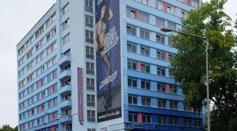 Memnun kalmayana parasını iade eden Avrupa'nın en büyük genelevi, korona yüzünden iflas etti