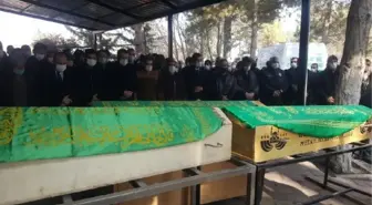 Elazığ'daki kazada ölen 4 kişinin kimlikleri belli oldu (2)