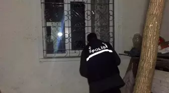 Son dakika haberleri... Motosikletli şahıslar ateş açıp kaçtı