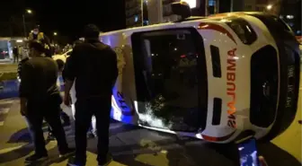 Son dakika gündem: Çanakkale'de hasta taşıyan ambulansla taksi çarpıştı: 5 yaralı