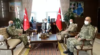 Vali Oktay Çağatay, 8. Kolordu Komutanını makamında kabul etti