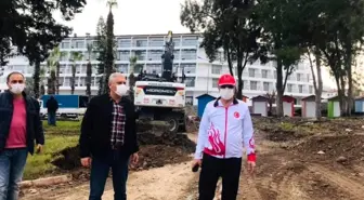 Başkan Topaloğlu Atatürk Parkındaki çalışmaları inceledi