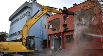 Riskli bina modern eğitim yuvasına dönüyor