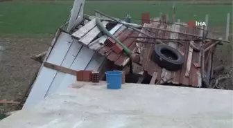 Manisa'da fırtına konteyner evi uçurdu: 2 yaralı