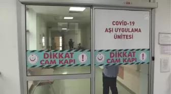 ZONGULDAK - CoronaVac aşısı sağlık personeline uygulanmaya başlandı