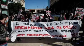 Yunanistan'da öğrenciler, üniversitelere polis konuşlandırma planlarını protesto etti