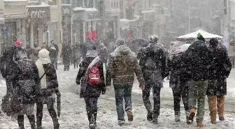 Meteoroloji ve AKOM'dan art arda kar yağışı uyarıları! Sıcaklık 5-10 derece düşecek