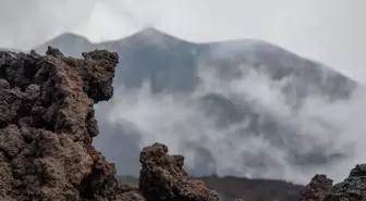 Etna yanardağı nerede, hangi ülkede? Etna yanardağı haritadaki yeri neresi? Etna yanardağı hakkında bilgiler!