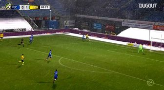 Mats Seuntjens'in PEC Zwolle'ye Attığı Gol