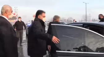 CHP Genel Başkanı Kılıçdaroğlu, Sakarya ve Düzce'de temaslarda bulundu