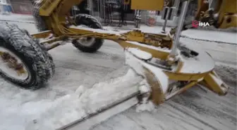 Yakutiye'de kar mesaisi