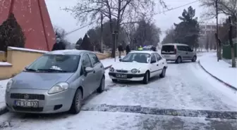 Safranbolu'da kar yağışı