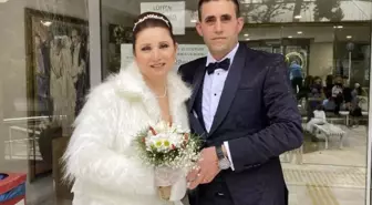 21'inci yüzyılın 21'inci yılının 21'inci gününde nikah masasına oturdular