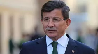 Davutoğlu: Kültür sanat siyasetin arka bahçesi olmamalı