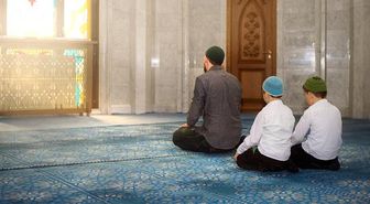İş elbisesi ile namaz kılınabilir mi? Diyanet fetvaları!