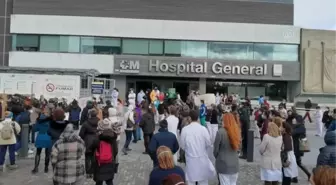 Madrid'de sağlık çalışanları 'sağlıkta özelleştirmeyi ve siyasi atamaları' protesto etti