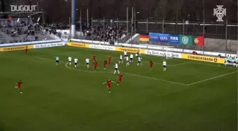 Bruno Fernandes'in Portekiz U17 Takımında Attığı Harika Gol