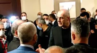 Adaylığını açıklamak için düzenlediği iki toplantıyı da polis bastı yine de pes etmedi: Erdoğan'ın hamalı olacağım