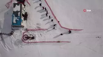 Bitlis'te kayak sezonu açıldı