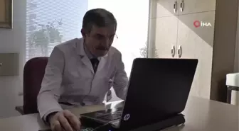 Buzlu yolda yürürken dikkat