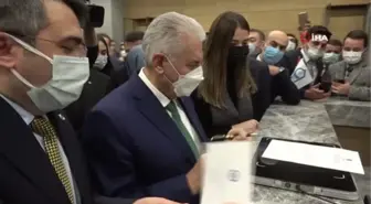 Bu kütüphane 24 saat açık