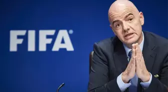 FIFA Başkanı Infantino: Katar'da düzenlenecek 2022 FIFA Dünya Kupası, seyircili oynanacak