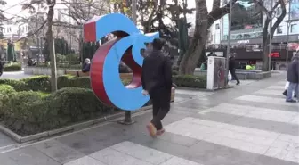 Trabzonspor'un lisanslı kasketleri TS Club'larda yerini alacak