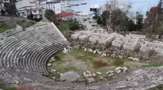 Vali Tavlı, Telmessos Antik Tiyatrosu'nu gezdi