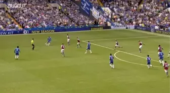 Ashley Cole'un Stamford Bridge'de Attığı İlk Gol