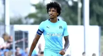 Luiz Gustavo kimdir? Kaç yaşında, nereli, hangi mevkide oynuyor, mesleği nedir?