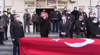 Su arızası için girdiği çukurda hayatını kaybeden belediye çalışanı son yolculuğuna uğurlandı