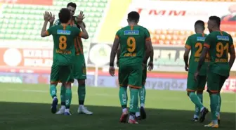 Aytemiz Alanyaspor, 90+7'de attığı golle Çaykur Rizespor'u yenmeyi başardı