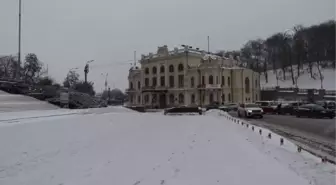 Kırımlı tutukluları anmak için alt geçit 'hapishane koridoruna' çevrildi