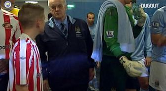 Phil Foden Yedi Yaşında Manchester City Kadrosuyla Sahaya Çıkıyor