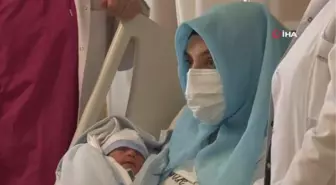 Erzurum Şehir Hastanesi'nde ilk kez suda doğum gerçekleşti