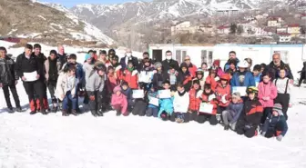 Bitlis'te sömestırda çocuklara kayak eğitimi tamamlandı