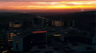 Kayseri Şehir Hastanesi çalışanları sağlık için türkü seslendirdi