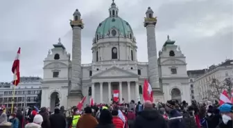 Son dakika haber | Avusturya'da Kovid-19 önlemleri protesto edildi